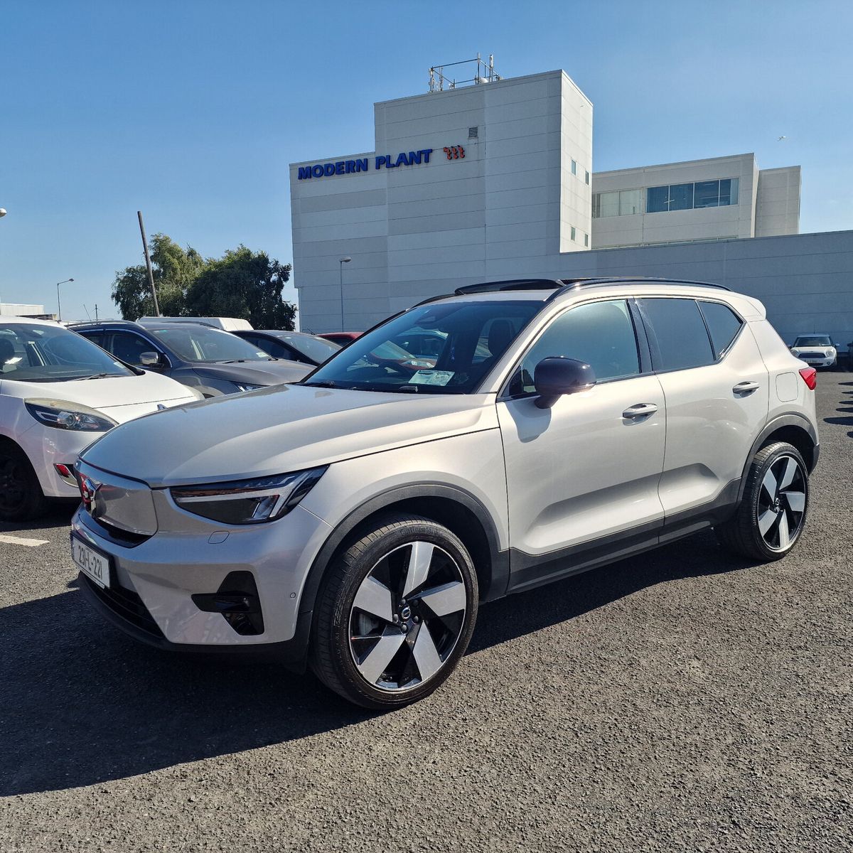 2023 Volvo XC40 Estate/Jeep