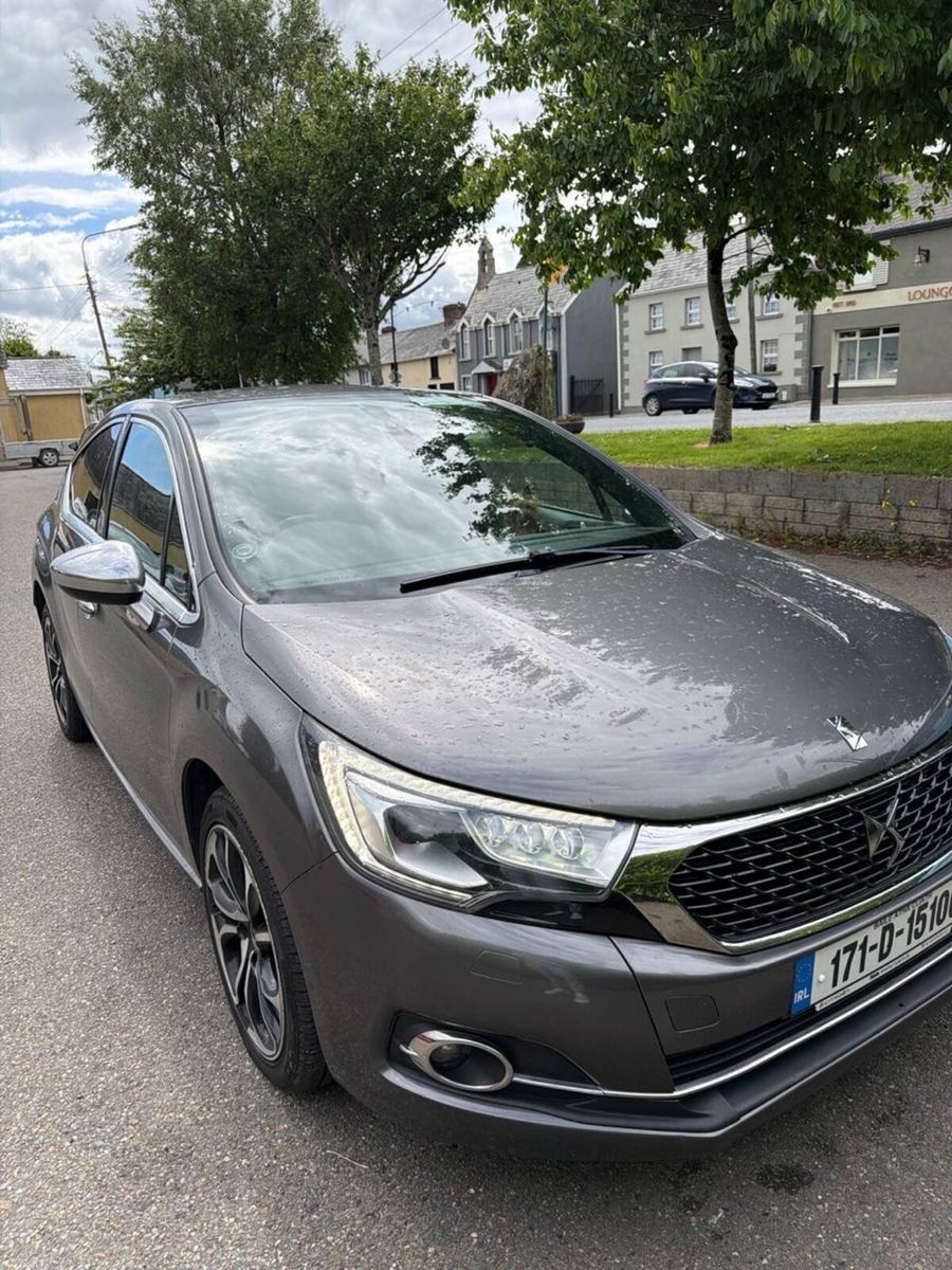 2017 DS Automobiles DS 4