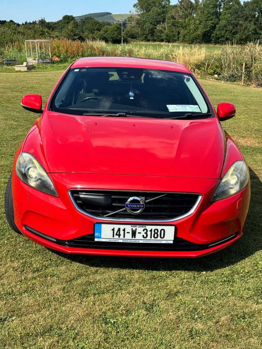 2014 Volvo V40