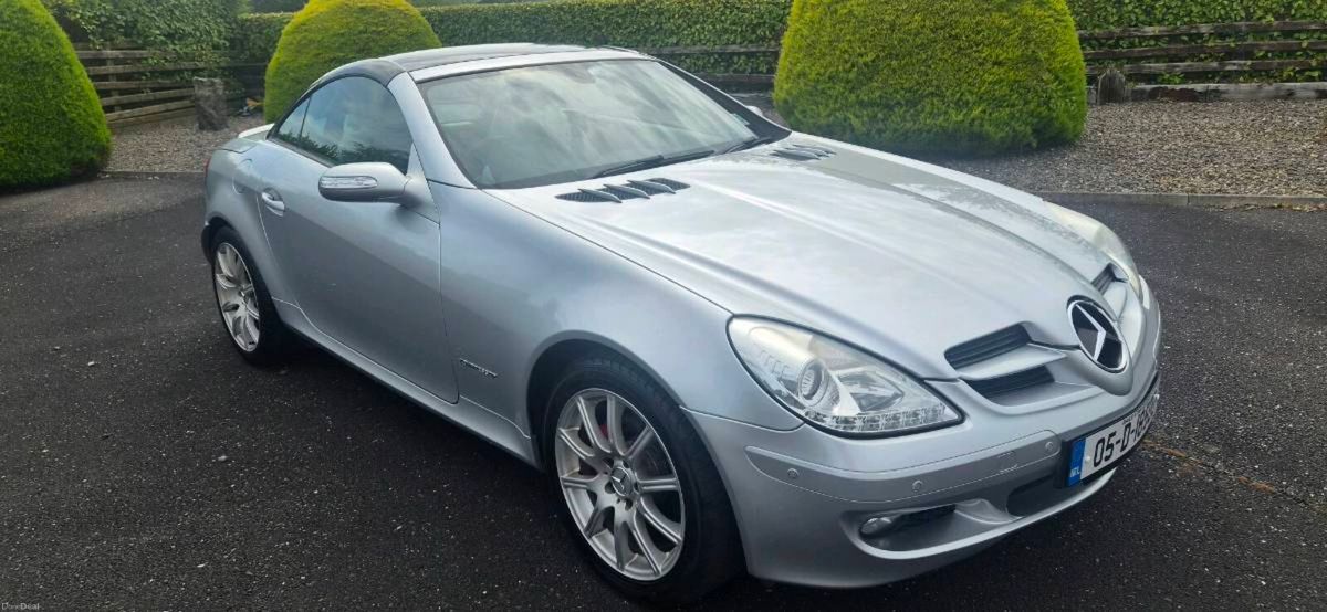 2005 Mercedes-Benz SLK