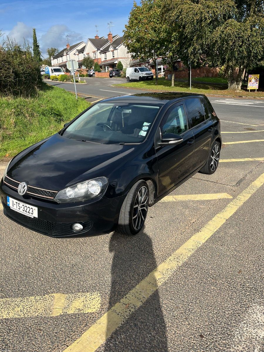 null Volkswagen Golf