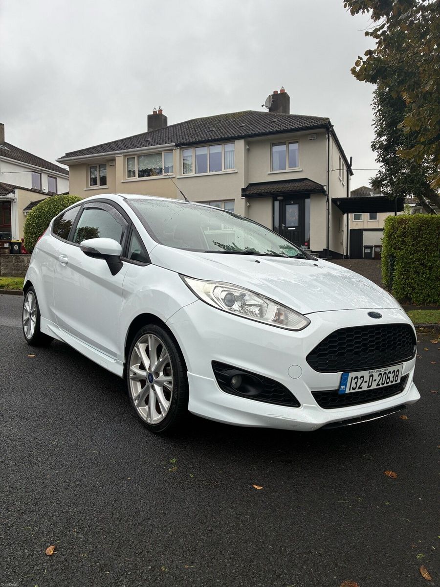 2013 Ford Fiesta