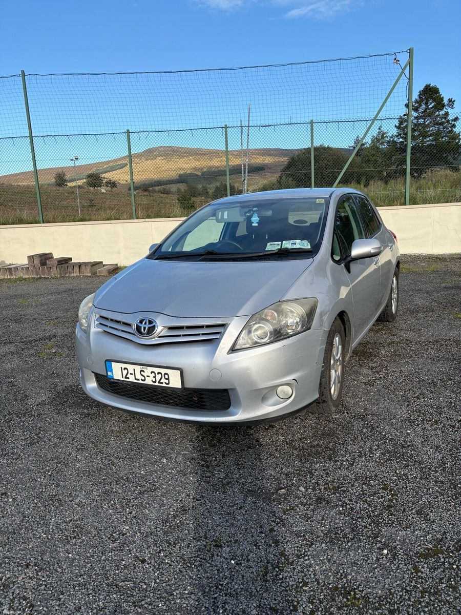 2012 Toyota Auris