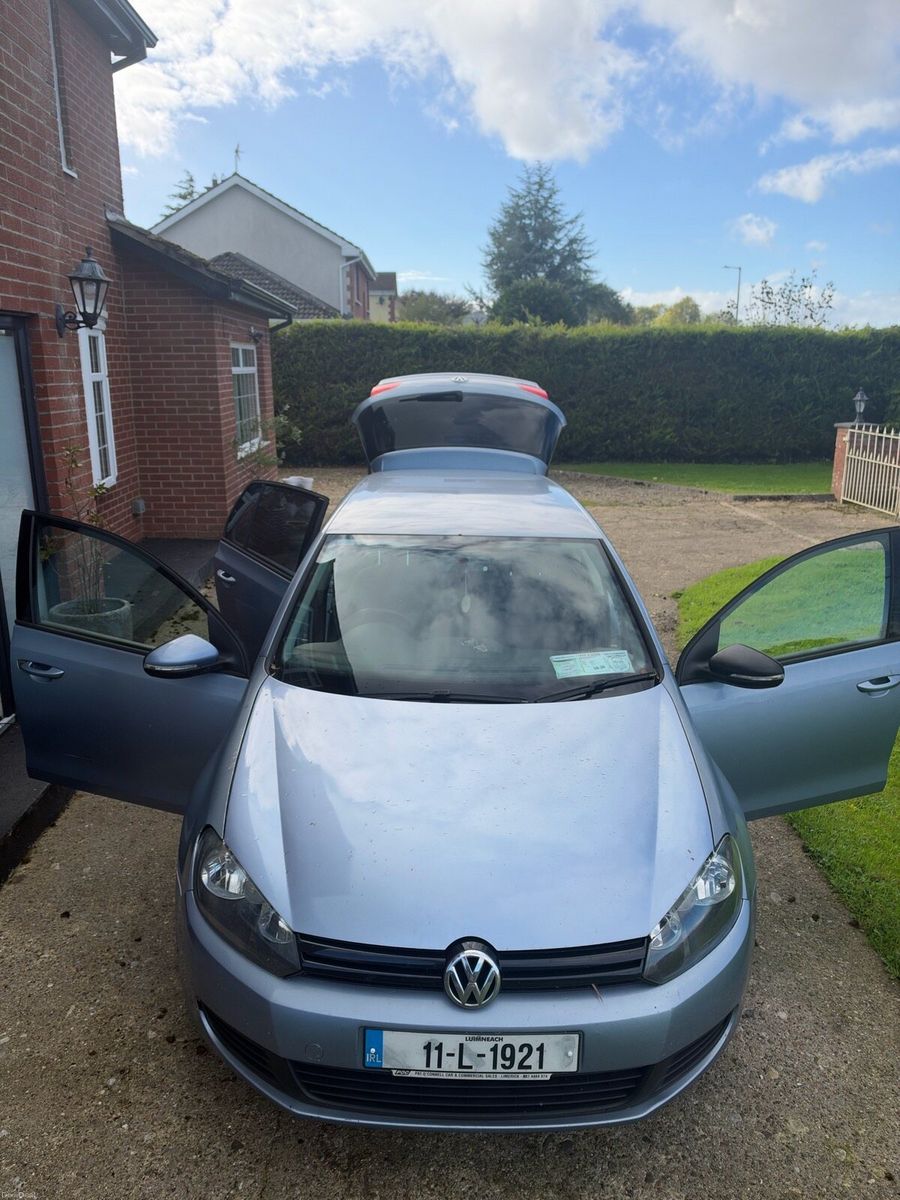 2011 Volkswagen Golf