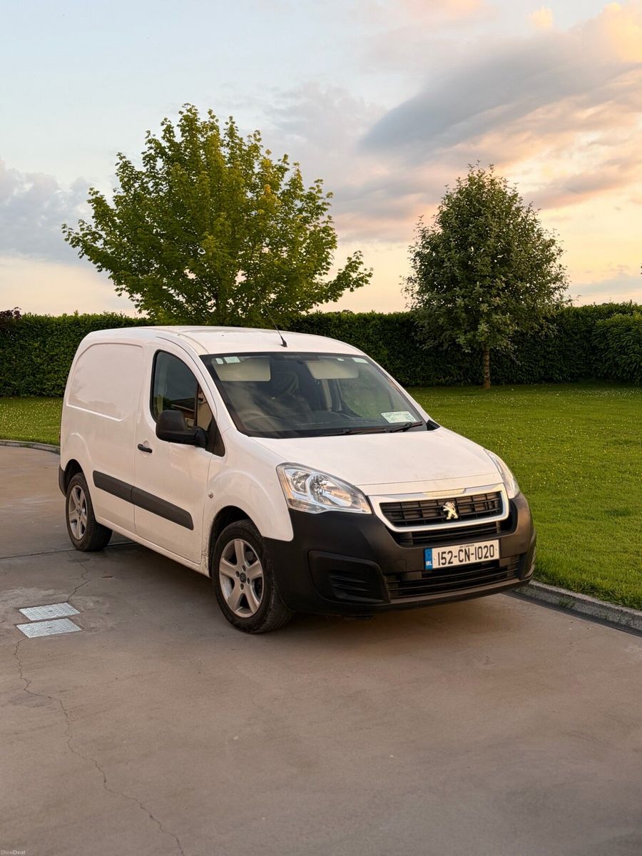 2015 Peugeot Partner