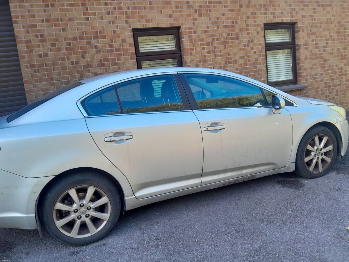2011 Toyota Avensis