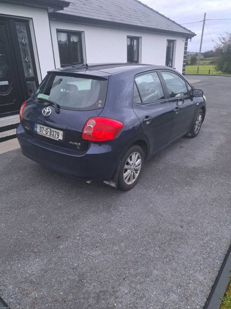 2007 Toyota Auris