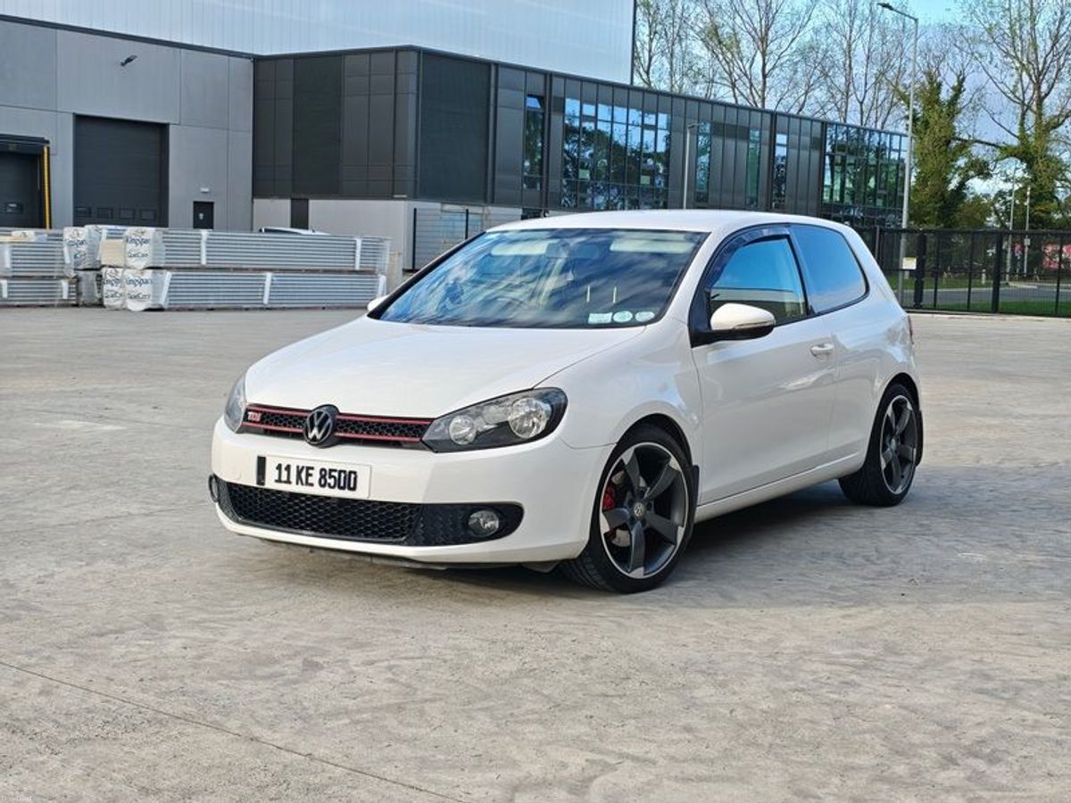 2011 Volkswagen Golf
