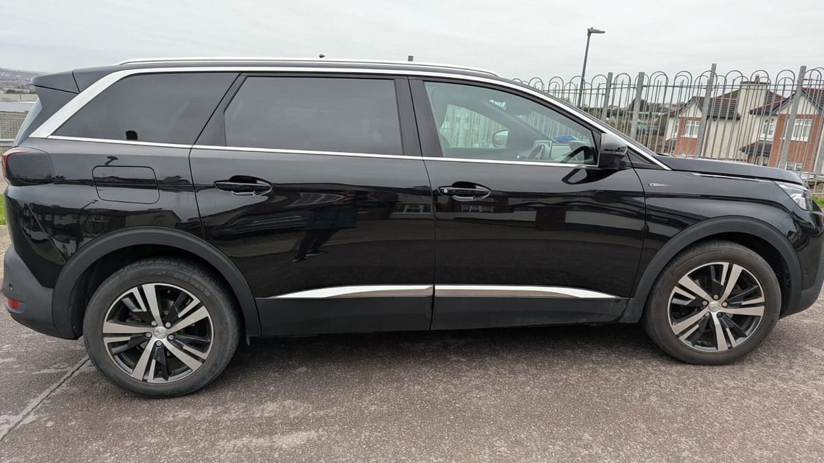 2018 Peugeot 5008
