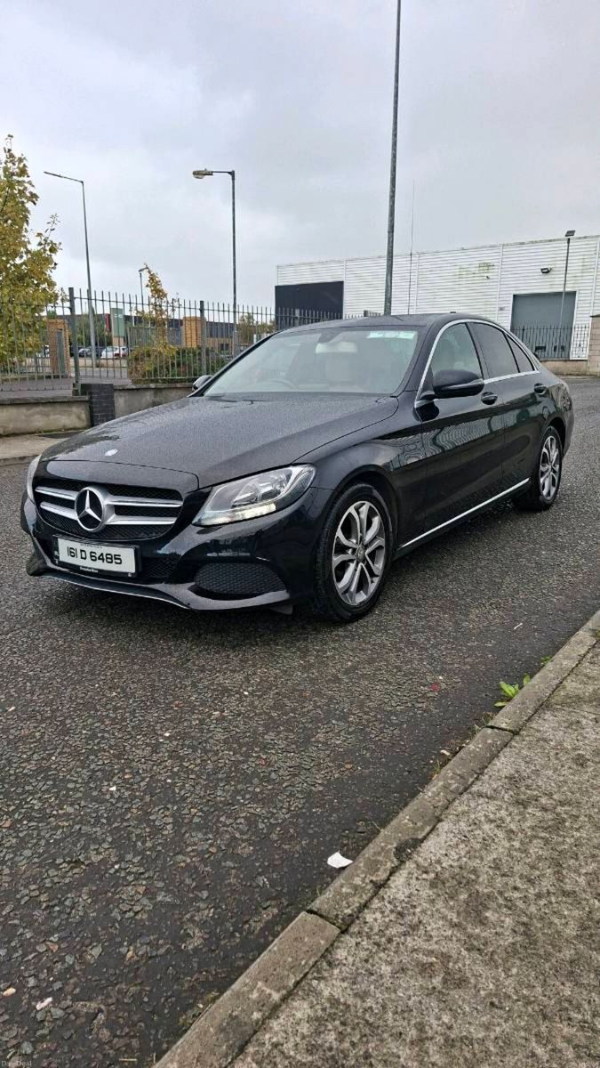 2016 Mercedes-Benz C-Class
