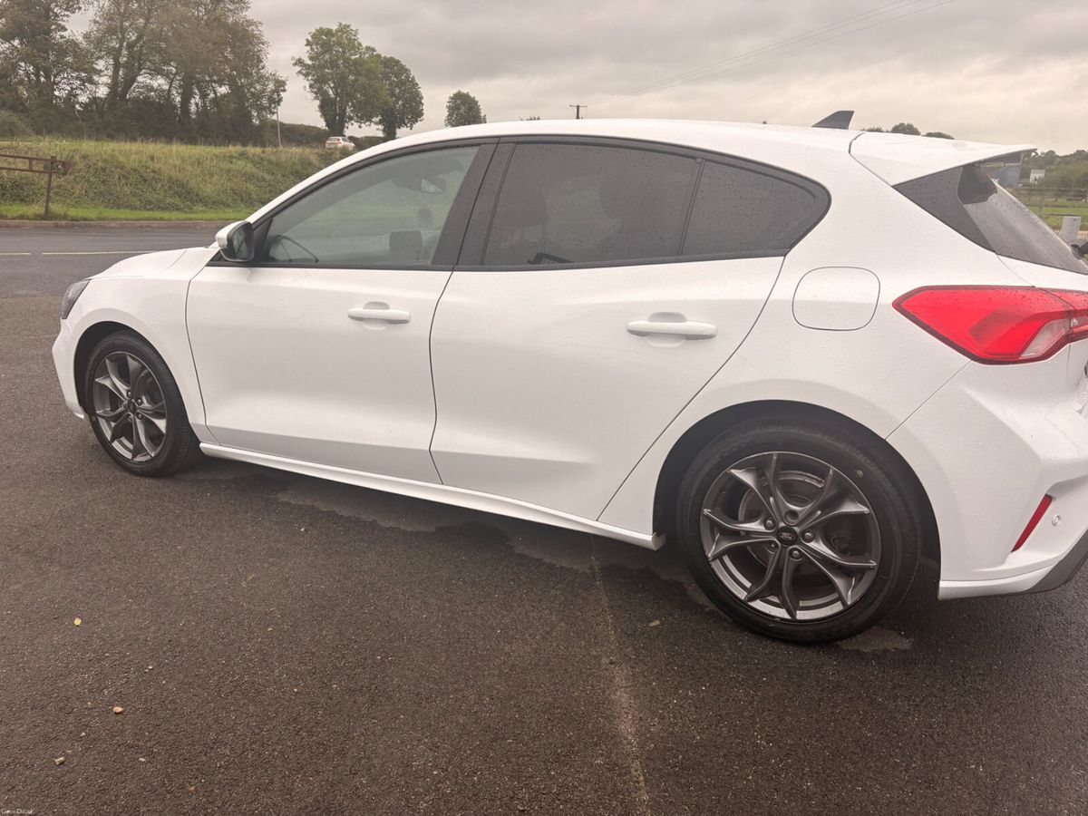 2020 Ford Focus