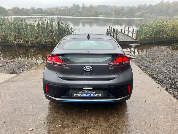 Hybrid Hyundai ioniq 256807756