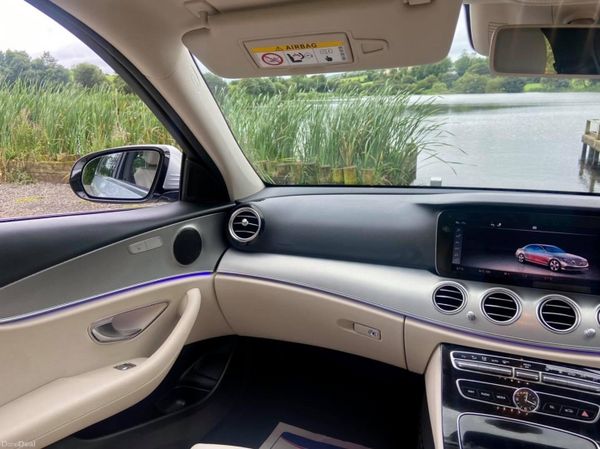 Stunning Mercedes E350 256839432