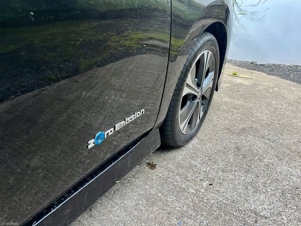 Top of the range Nissan Leaf 110kw 40kwh 270113270