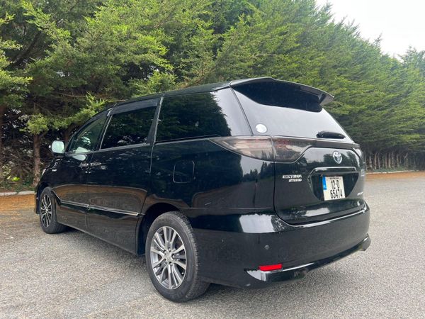 12 toyota estima 2.4 hybrid high spec 271103218