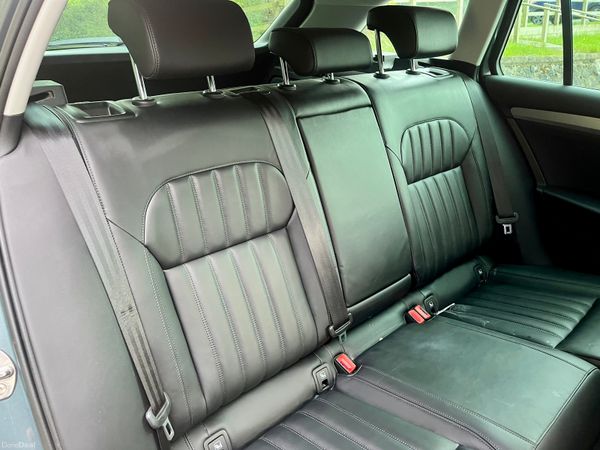 Showroom condition top of the range superb 273125392