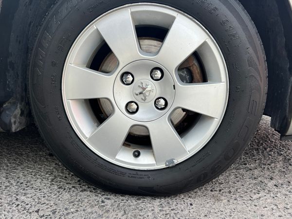 Peugeot 308 1.6 TDI NCT alloy wheels 287630839