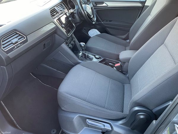 Volkswagen Tiguan AllSpace 291088614