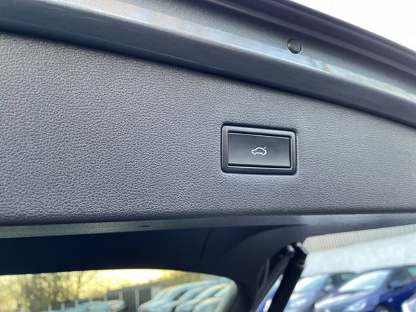 Volkswagen Tiguan DSG Auto 4 Motion 291088731