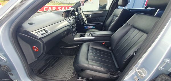 151 Mercedes-Benz E-Class Hybrid 297681872