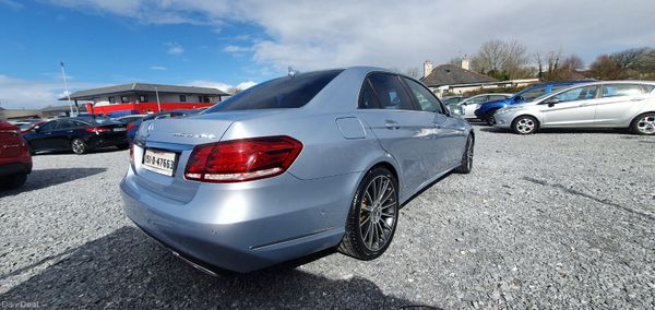 151 Mercedes-Benz E-Class Hybrid 297681877