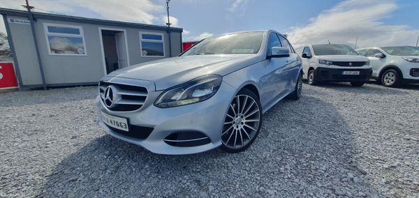 151 Mercedes-Benz E-Class Hybrid 297681881