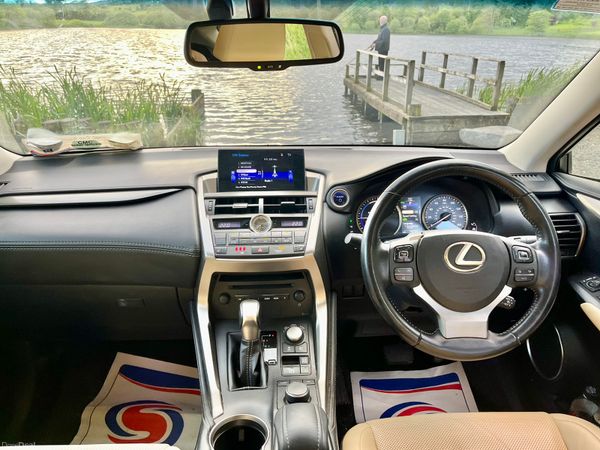 Lexus nx hybrid 227869832