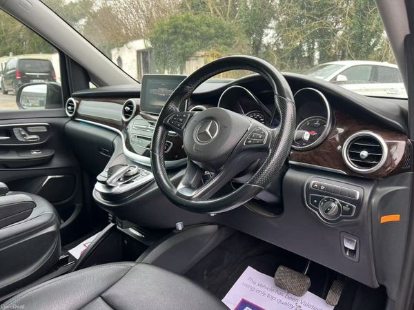 192 Mercedes-Benz V-Class 341914546