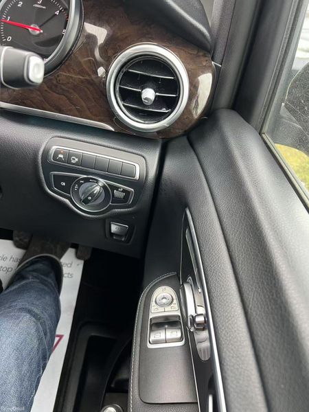 192 Mercedes-Benz V-Class 341914531