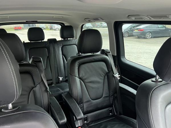 192 Mercedes-Benz V-Class 341914534