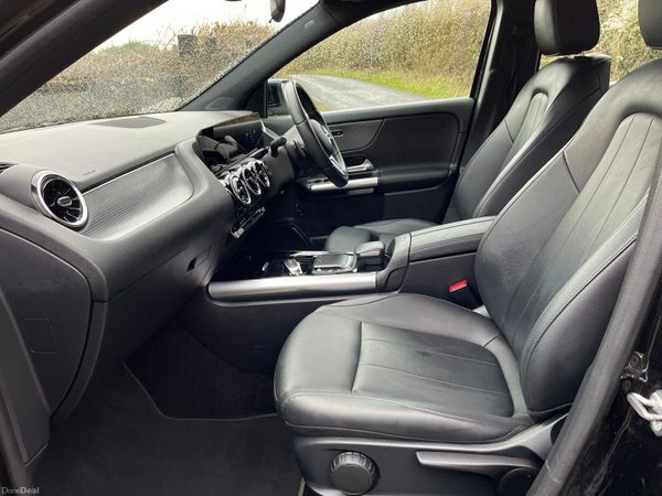 Mercedes-Benz GLA 180 d A/T Progressive 341920378