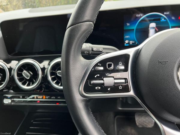 Mercedes-Benz GLA 180 d A/T Progressive 341920386