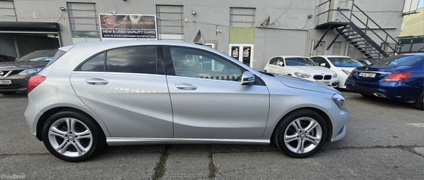 2015 Mercedes-Benz A-180 342391156