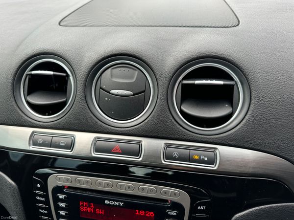 Ford S-Max TITANIUM 346800440