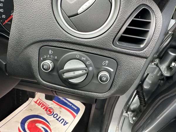 Ford S-Max TITANIUM 346800430