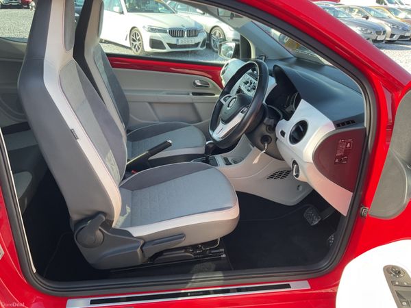 VW UP 1.0L AUTOMATIC 61,000 KMS 347258338