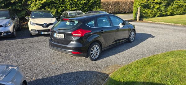 Ford Focus Automatic! Top spec 347603064