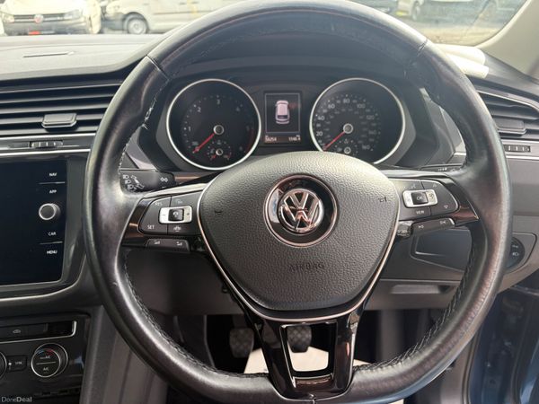 Volkswagen Tiguan Allspace 348349064