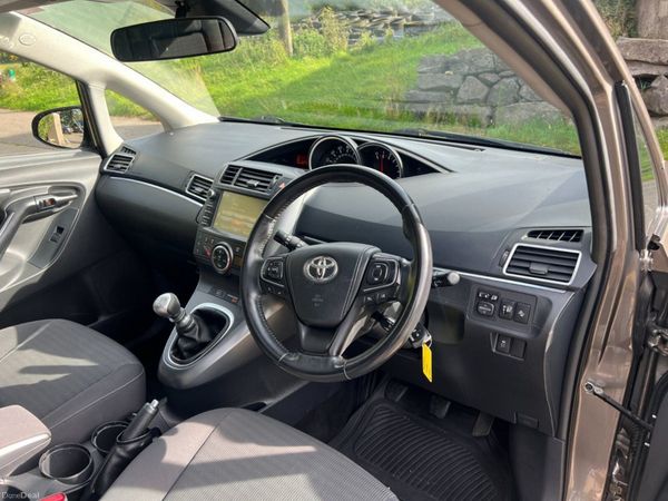 2016 Toyota Verso Design TSS 1.6 D-4D 348351364