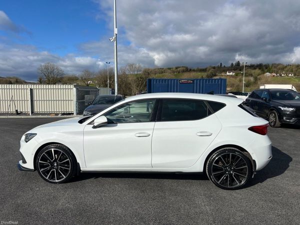 2022 Seat Leon SE Dynamic 2.0 TDI -New Alloys Kit 348437868