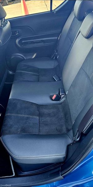 2017 Toyota Aqua G's Edition 351800334