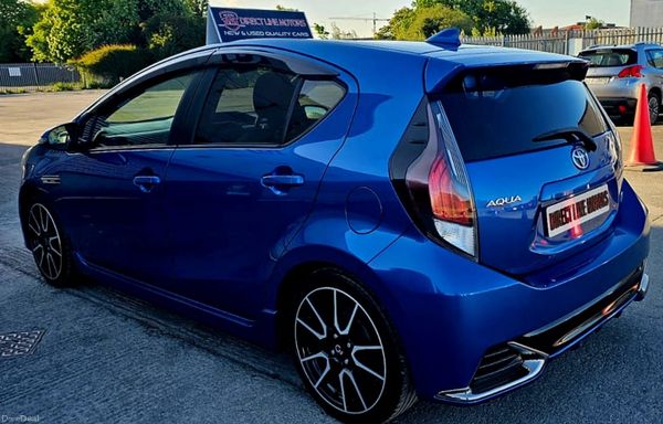 2017 Toyota Aqua G's Edition 351800335