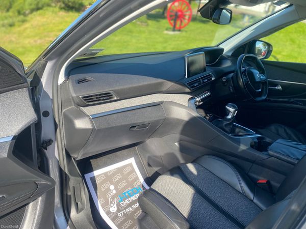 Peugeot 3008 Allure 1.6hdi 352489478