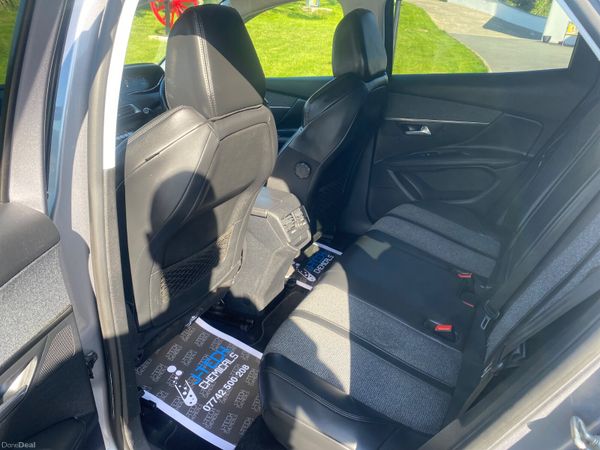 Peugeot 3008 Allure 1.6hdi 352489547