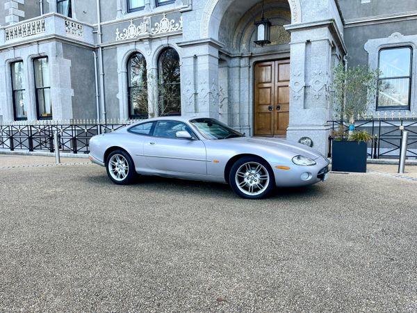 Jaguar XK8 4.0 (NEW NCT) 353107024