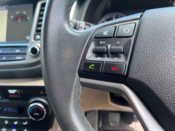 Hyundai Tucson 1.7 D Executive SE 354644098