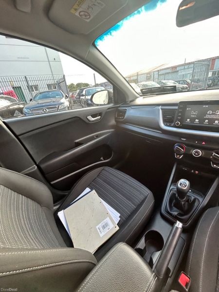 2018 Kia Stonic 354833364