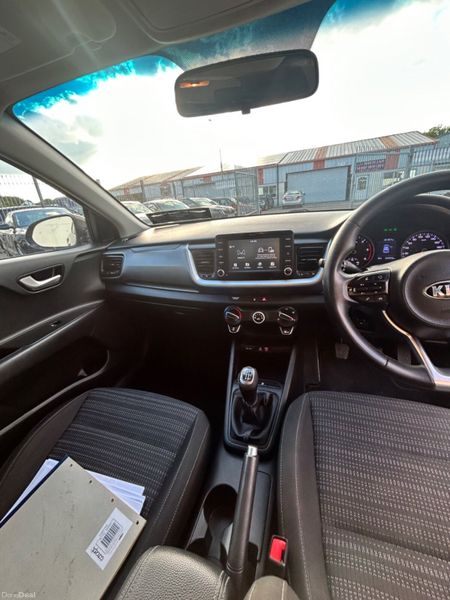 2018 Kia Stonic 354833366