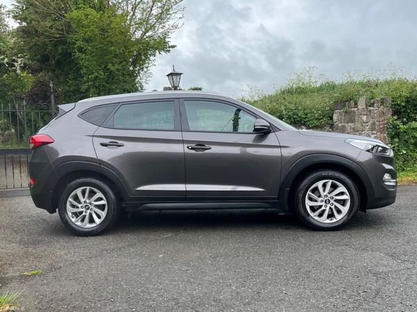 Hyundai Tucson 1.7 D Executive SE 354956748