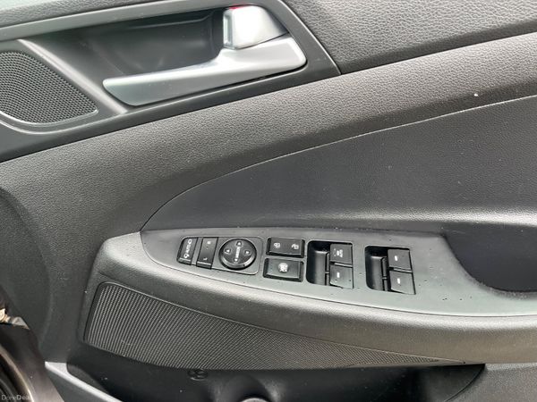 Hyundai Tucson 1.7 D Executive SE 354956714